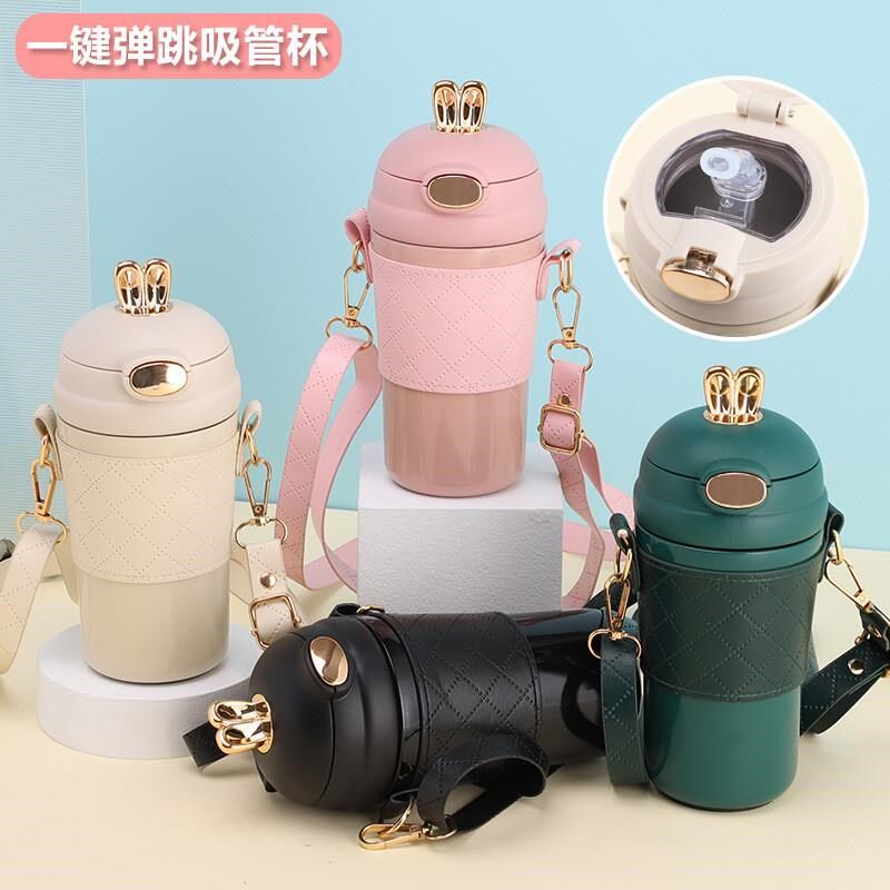 新款网红水杯304不锈钢保温杯女生吸管杯子可爱儿童杯带背带