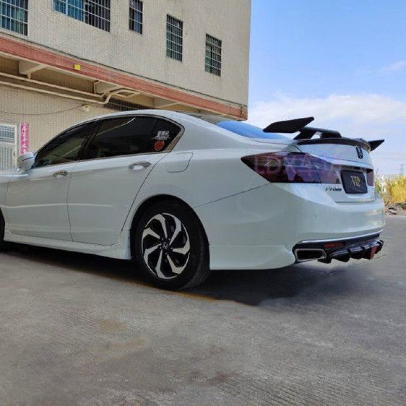 3ly适用于汽车通用尾翼改装三厢通用免打孔海鸥翼跑车尾翼粘贴式