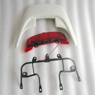 DIO17 尾灯总成 尾翼