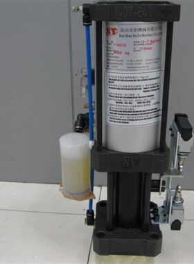 加工中心主轴昆山北钜打刀缸 3.5T4.5T6T 汽液增压器松刀气缸