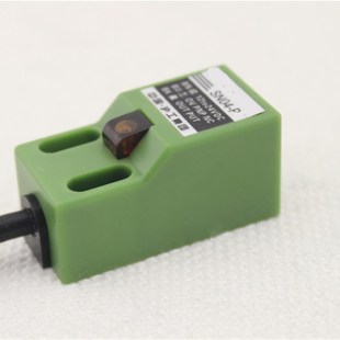 角柱型电感式 接近开关 正品 PNP常开 SN04 直流三线 4mm 沪工