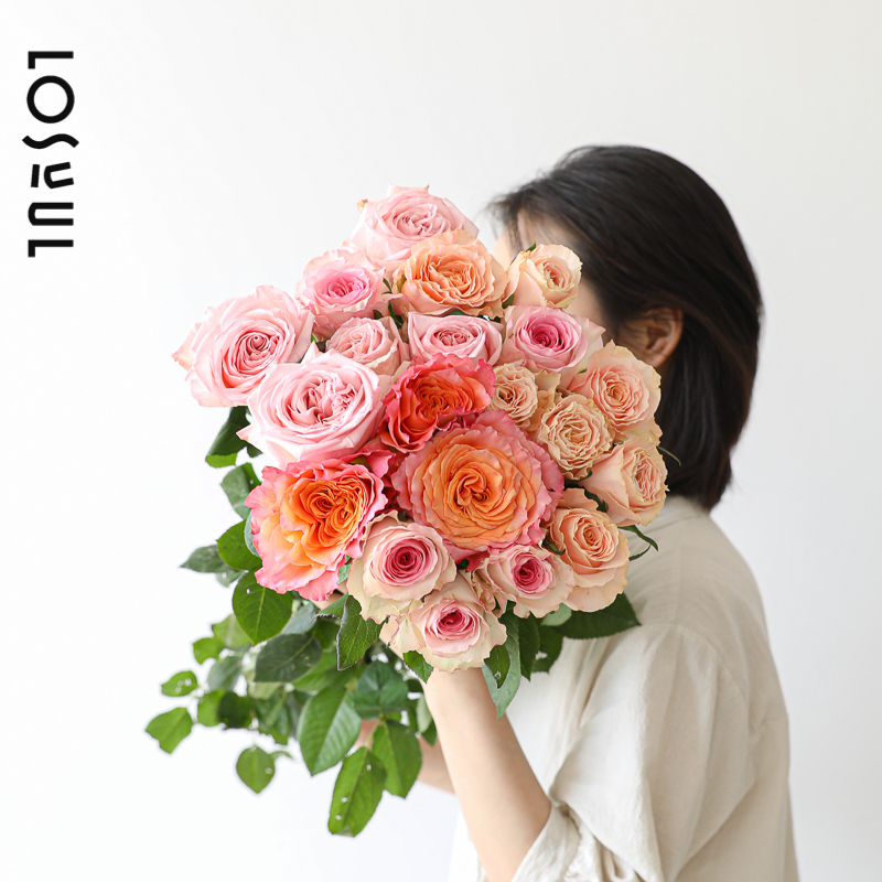 玫瑰鲜花多头高级办公室鲜花氛A围感装饰A级荔枝奥汀刘亦菲同款