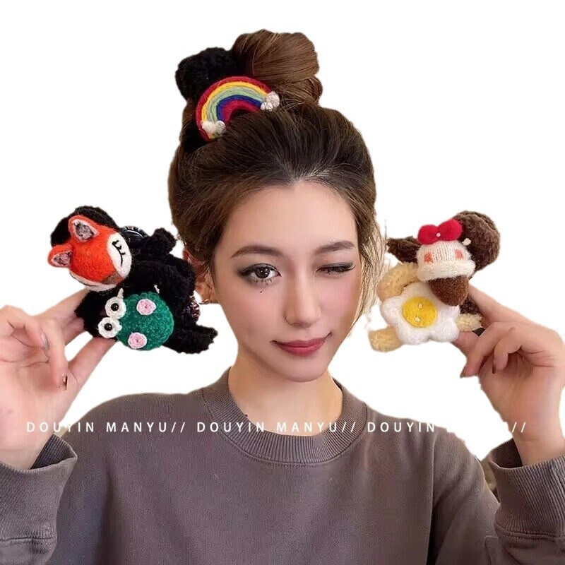 北欧可爱花絮~甜美设计发w夹女秋冬毛绒抓夹高级感小众鲨鱼夹