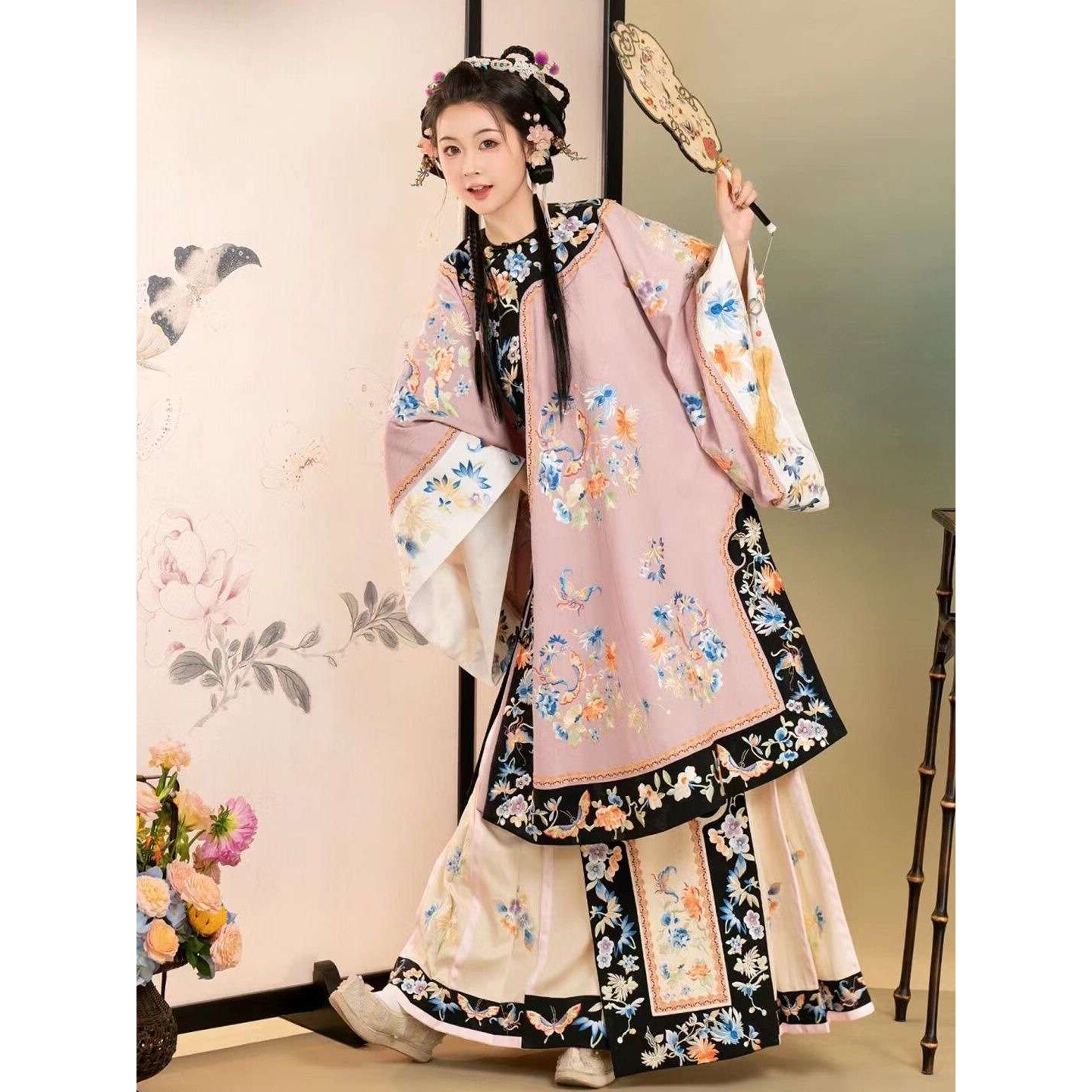 泉州浔埔簪花清汉女服装格格汉服清朝满清旗装黄色印花裙拍照写真