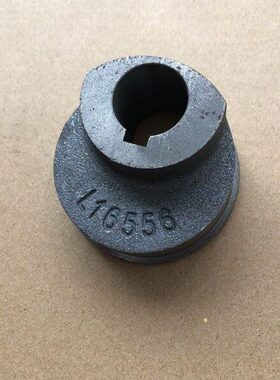 雷沃履带收割机配件,RG50 60 70荣耀收割机振动筛 偏心轮