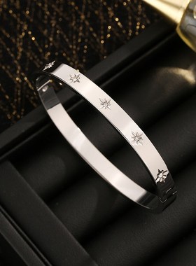 跨境热销钛钢卡扣手镯女s不掉色气质百搭个性镶锆石六芒星手环手