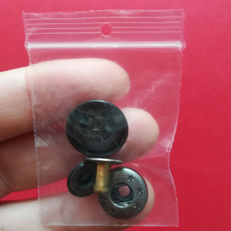 4*6*8加厚透明骨上打孔小号自封袋封口袋备钮袋U服装扣包装袋