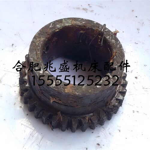机床配件X50A/XQ5025B桂林铣床齿轮z35