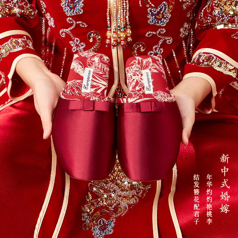 喜庆红色新郎新娘结婚秋冬季棉拖鞋情侣陪嫁四季居家婚庆拖鞋