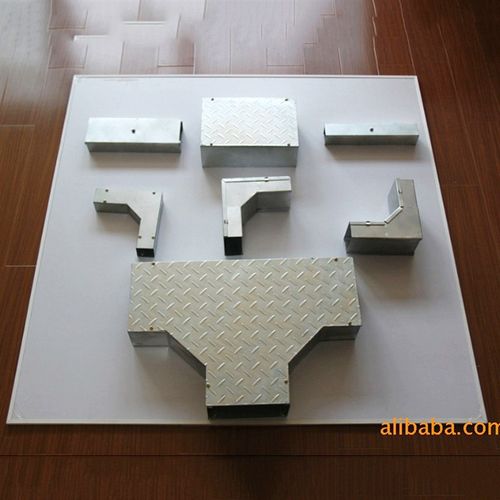 热浸锌槽式水平三通 镀锌桥架三通 电缆桥架配件 热浸锌三通桥架