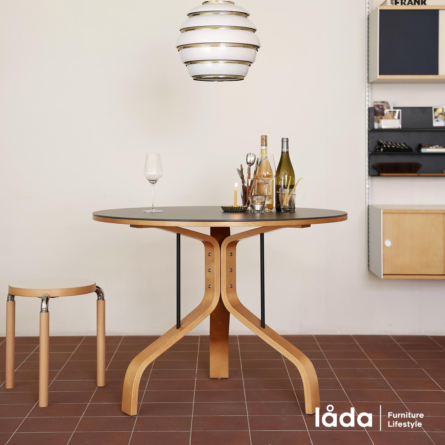 多匣lada 贝索餐桌 小户型家用现代简约轻奢圆桌岩板餐桌