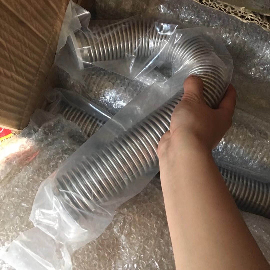 不锈钢柔性可伸缩出口波纹管KF16 25 40 50 高标准成型压缩软管