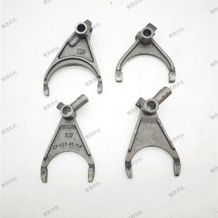 904 变速箱拨叉CFC704 F1204 梭行档拨叉 常发拖拉机动力输出拨叉