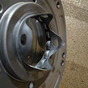 老式 卷帘门扭簧盘 手动卷闸门弹簧盘带轴承 弹簧盒 铁皮壳 扭簧