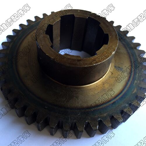 大连CD6140 CD6150 CDE6140 车床配件20745齿轮 Z42 6-40X10