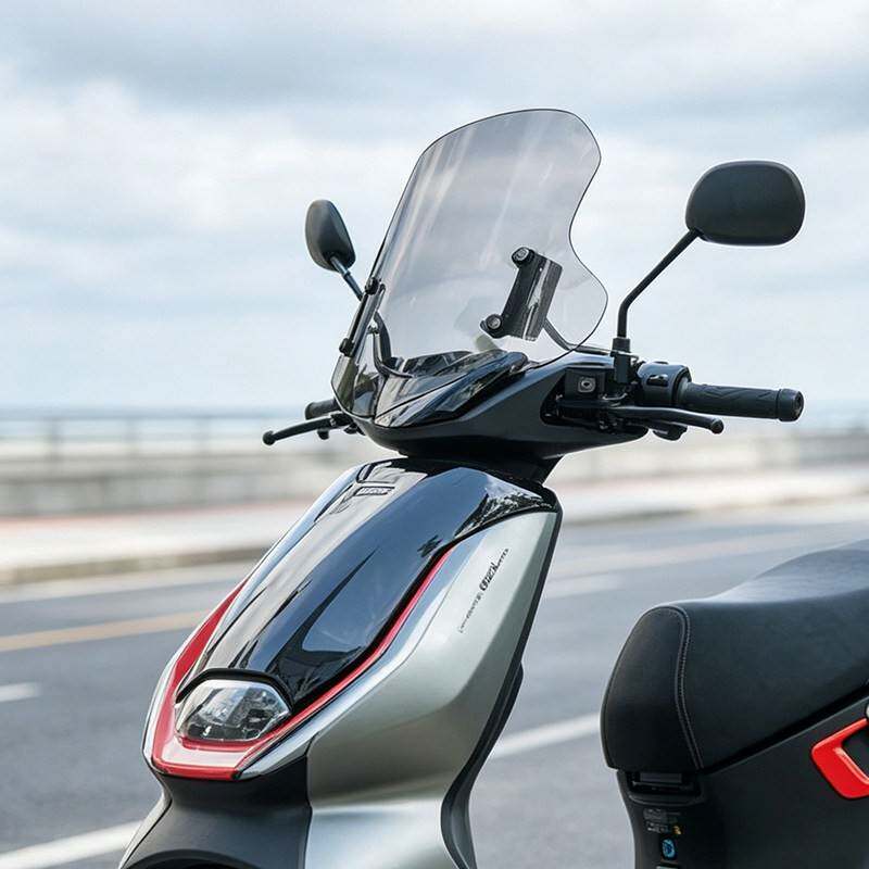 适用于极核 AE3 Pro 电摩前风挡玻璃改装透明挡风板AE3挡雨板配件