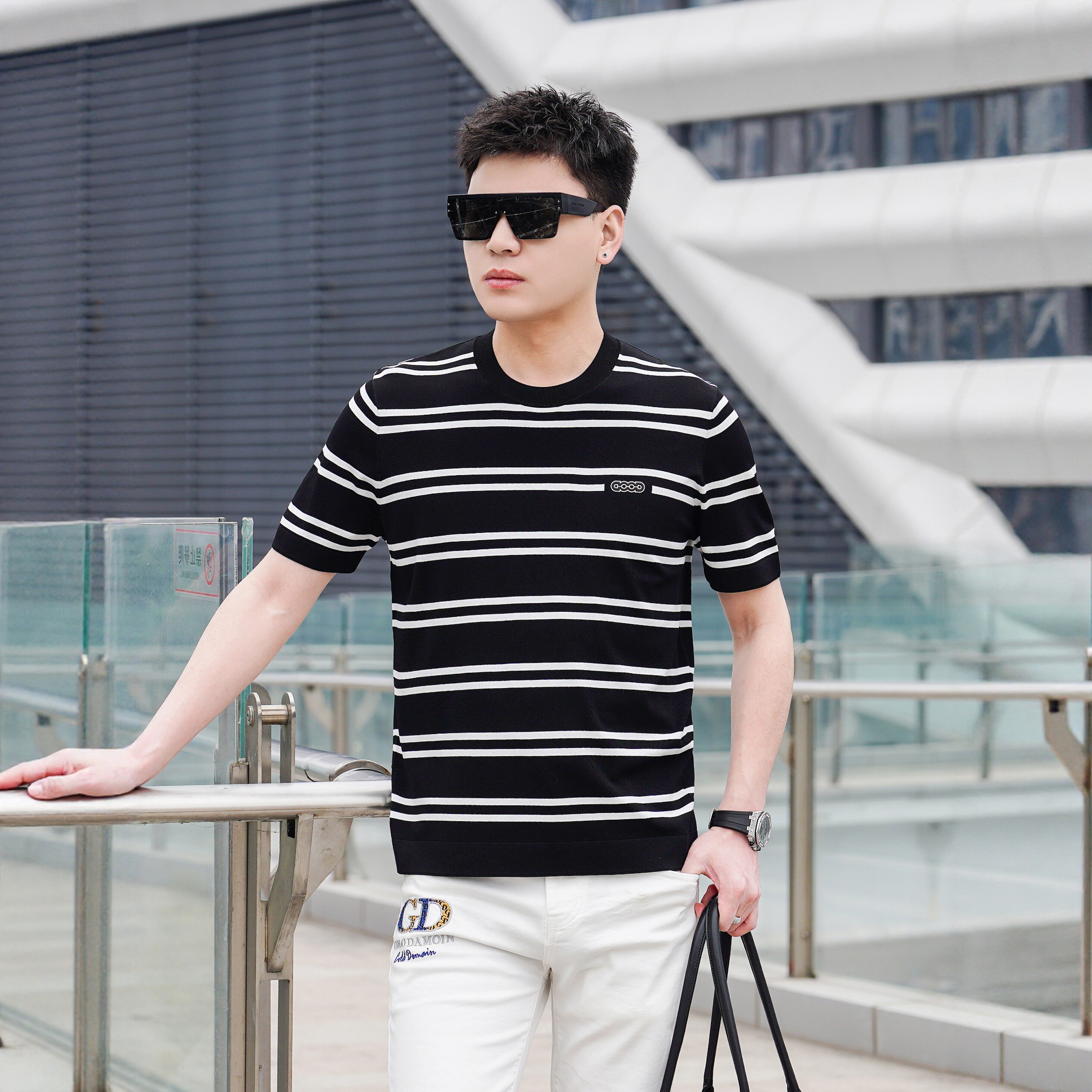 伊力特条纹短袖T恤男夏季修身圆领冰丝针织时尚上衣黑白条纹休闲