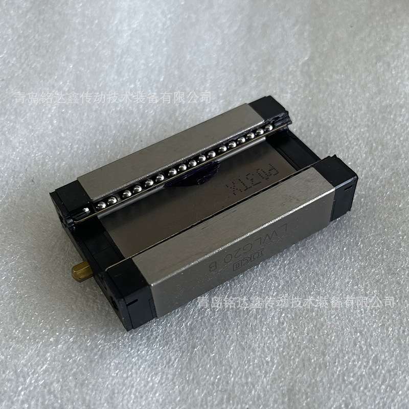 IKO直线导轨滑块LWL3/5LWL7B LWL9/12/15B/CS LWL20B/25B LWLG25B