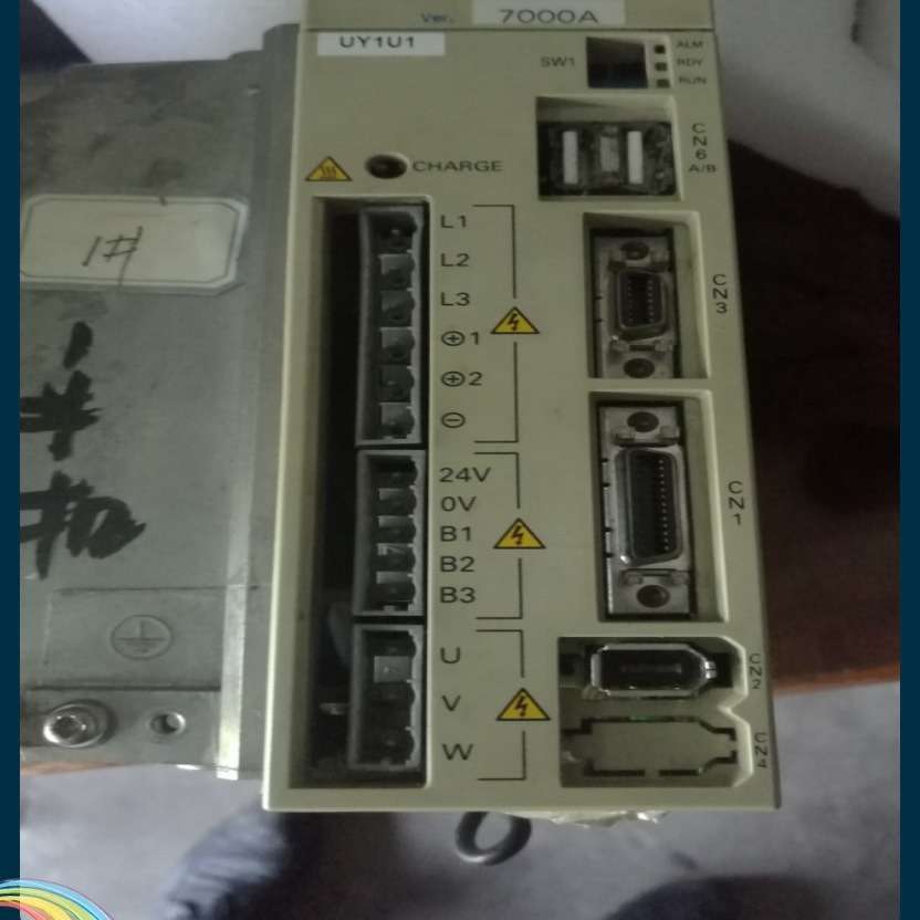 SGDV-590A01A002000驱动器SGDM-50ADA SGDA-30ADA SGDM-10ADA-V