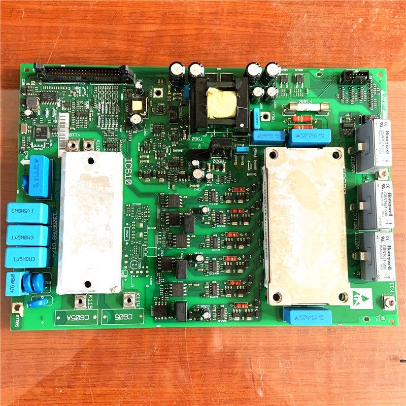 丹佛斯变频器FC102-202-302系18.5-22-30KW主电源驱动板130B6068