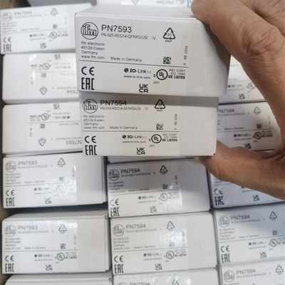 IFM PN7593 PN7594 PN7570 PN7592 PN7560 PN7571压力传感器现货