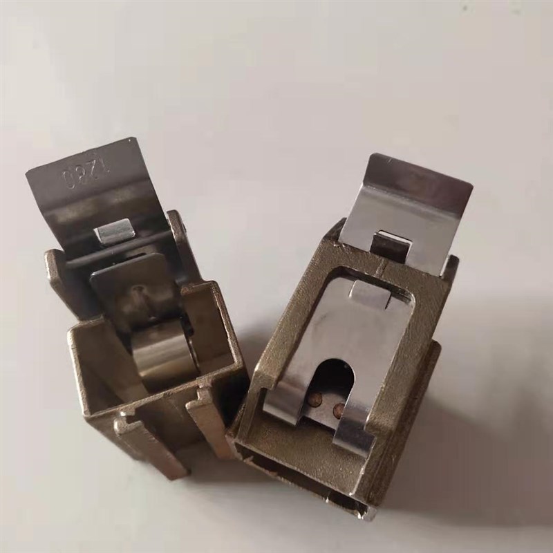 供应风电防雷接地刷架 schunk20*32*60国产化电刷 防雷碳刷握