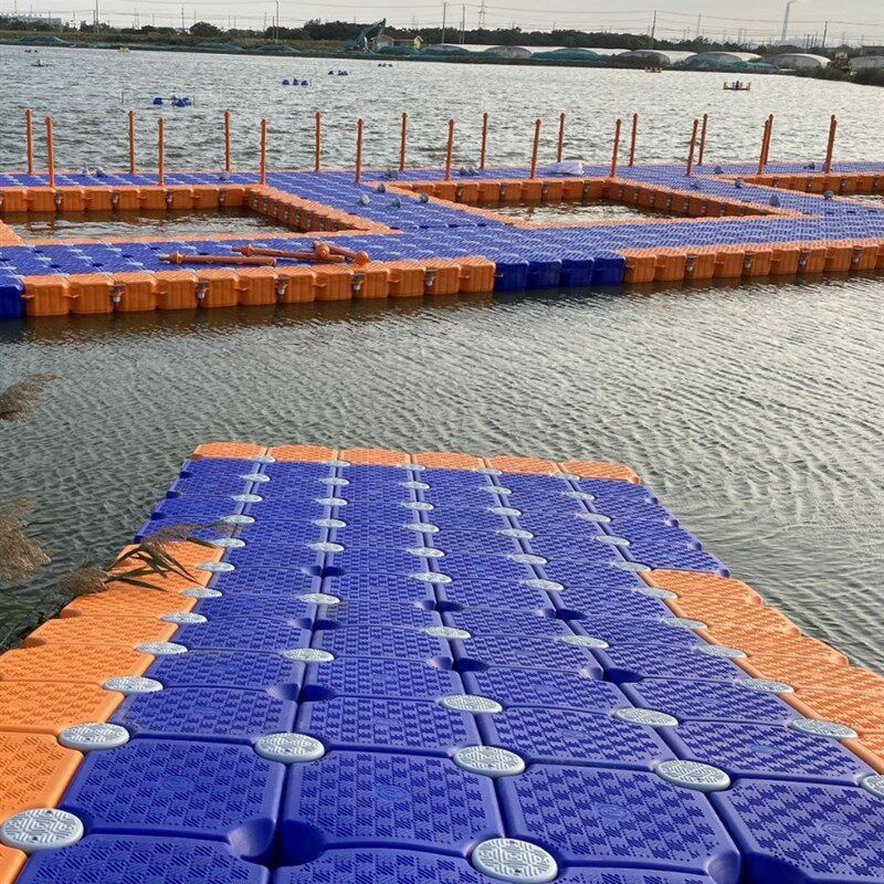 水上浮动码头休闲垂钓平台游艇皮划艇停靠码头水上舞台演艺设施