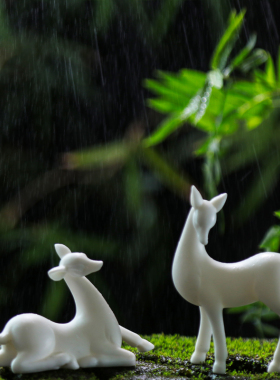 迷你小鹿摆件中式陶瓷情侣动物可爱桌面盆景鱼缸造景客厅假山配件