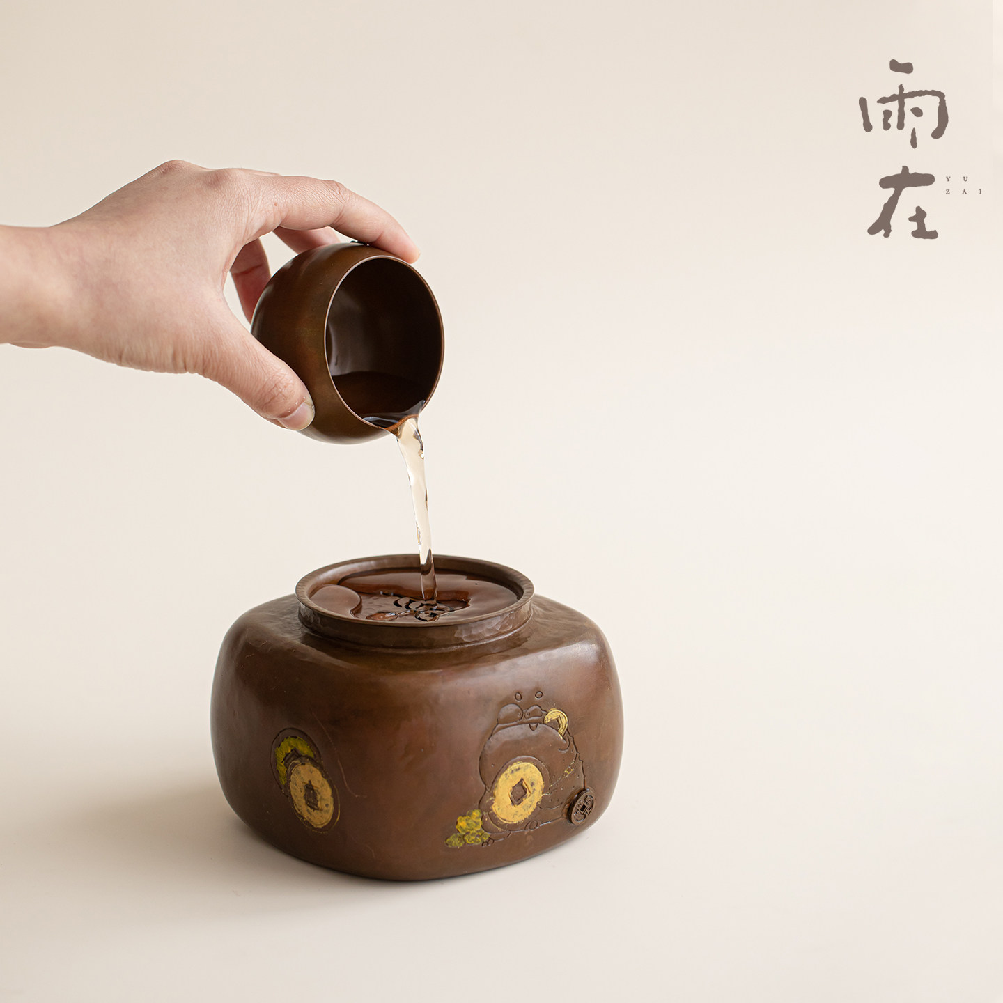 雨在手工纯紫铜建水鎏金铜钱金蟾纳财轻奢茶废水盂茶渣缸渣桶茶洗,餐饮具,茶台废水/渣桶,淘宝优惠券,粉丝福利购,淘宝优惠卷