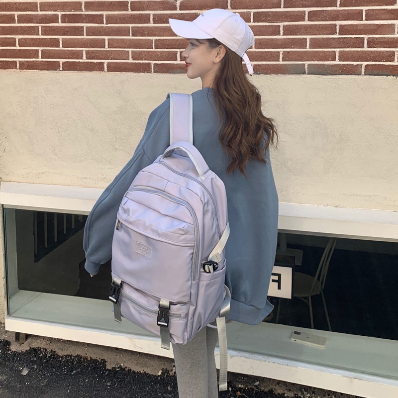 旅行背包女款出行旅游爬山超轻大容量女生书包15.6寸电.脑后背包