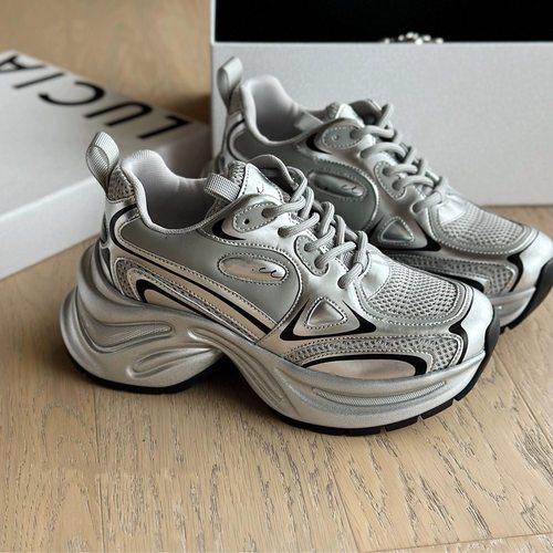 白鹿同款银色老爹鞋女2024春季