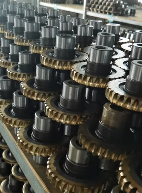 NRV减速机整机蜗轮蜗杆配件30-150