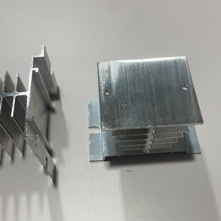 小型SSR固态继电器底座散热器片导轨安装 35MM工业铝合金型材T型白