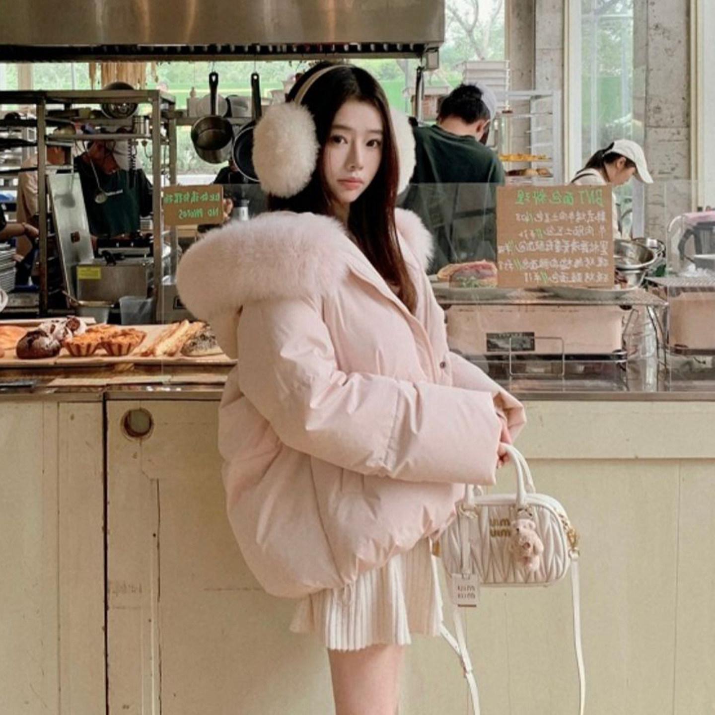 粉色羽绒服女冬季2025新款韩版宽松加厚保暖大毛领面包服外套女款