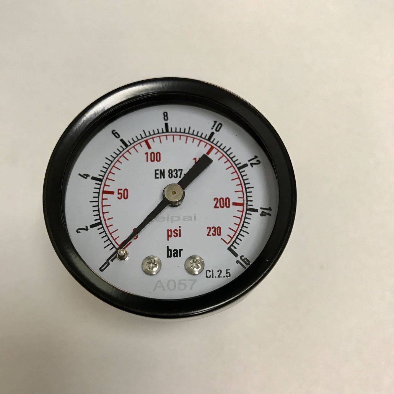 背接式压力表 直径51mm - 52.5mm 压力 0-16bar 230psi 螺纹ZG1/4,纺织面料/辅料/配套,服装加工设备,淘宝优惠券,粉丝福利购,淘宝优惠卷