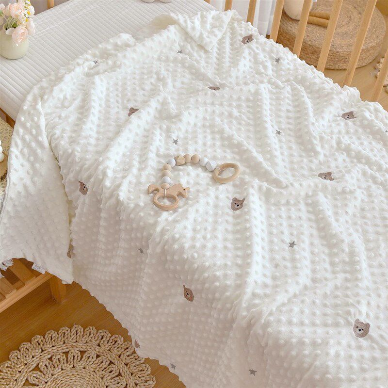 宝宝毯子推车毯新生婴儿安抚豆豆绒盖毯幼儿园儿童毛毯午睡小毯子