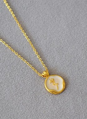 法式高雅天然淡水珍珠项链女欧美轻奢珠光白色珐琅T复古吊坠锁骨