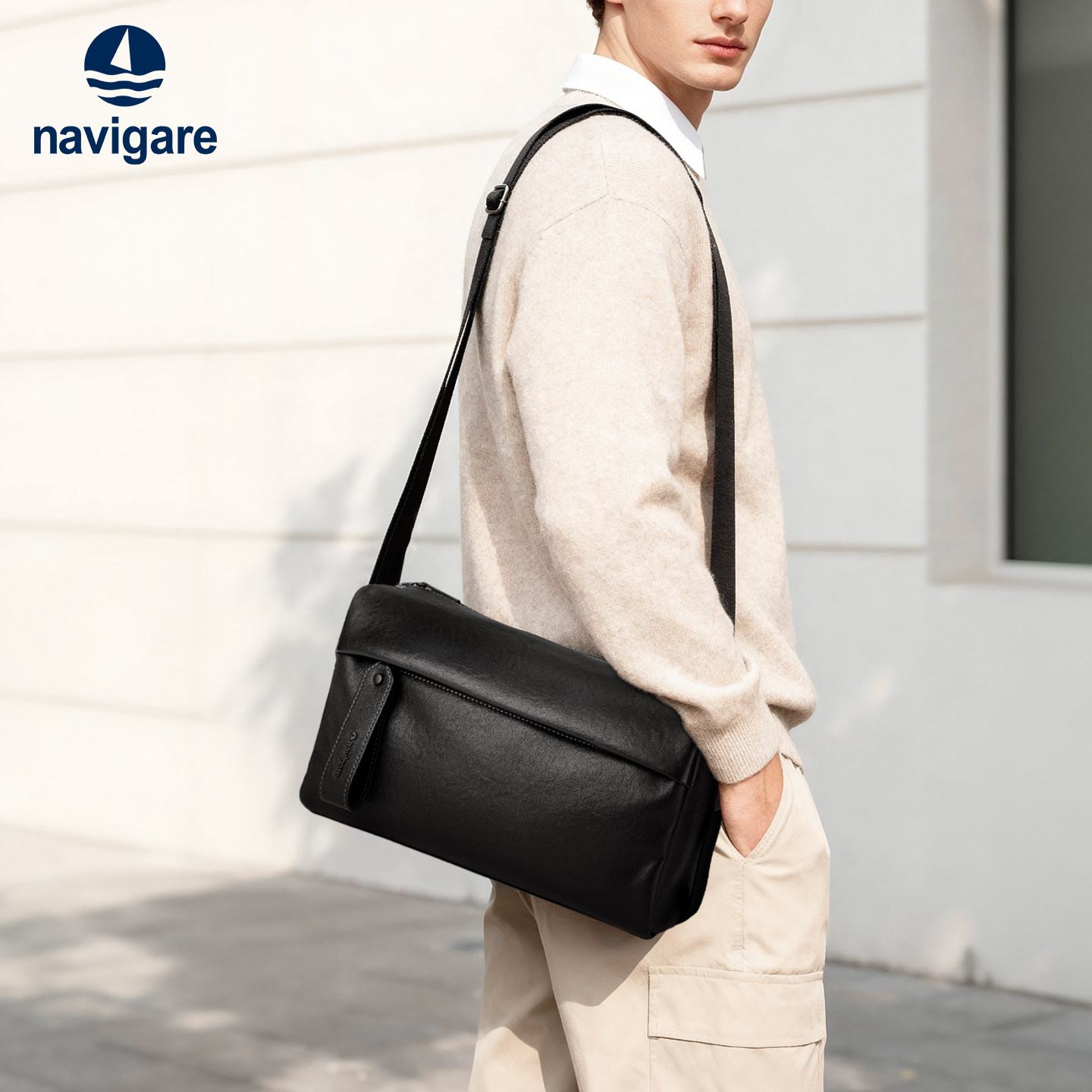 Navigare意大利小帆船2026新款男士枕头包斜挎包大容量真皮单肩包
