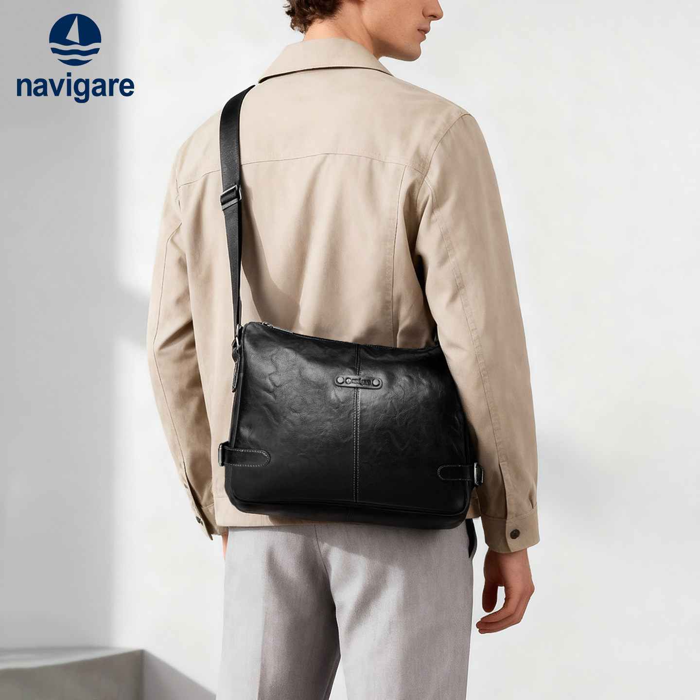 Navigare意大利小帆船2026新款男士大容量皮质斜挎包单肩包通勤