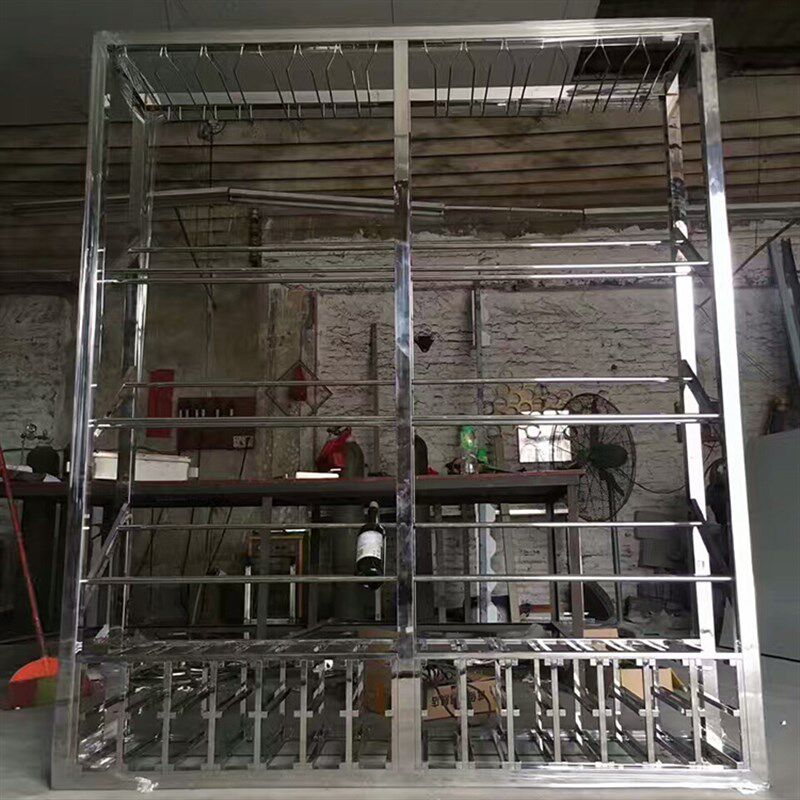 不锈钢酒架定制弧形黑钛红酒展示柜别墅酒窖恒温酒柜现场免费定制