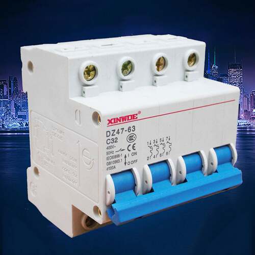 XINWDE小型4P DZ47-63A空气开关C45 CCC认证32A40A16A断路器