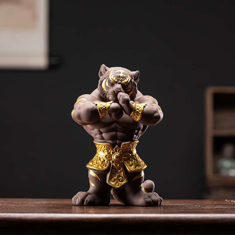 生肖虎肌肉老虎摆件吉祥物陶瓷工艺品虎年办公室书房酒柜装饰礼品