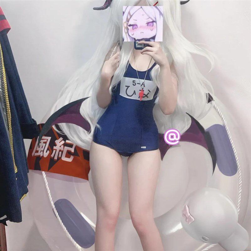 2025新款游泳衣女士遮肚显瘦连体裙式钢托聚N拢学生保守泡温泉泳