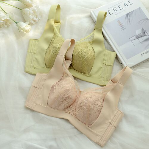 大胸显小收副乳聚m拢薄款全罩杯有钢圈文胸内衣女大码防下垂大红