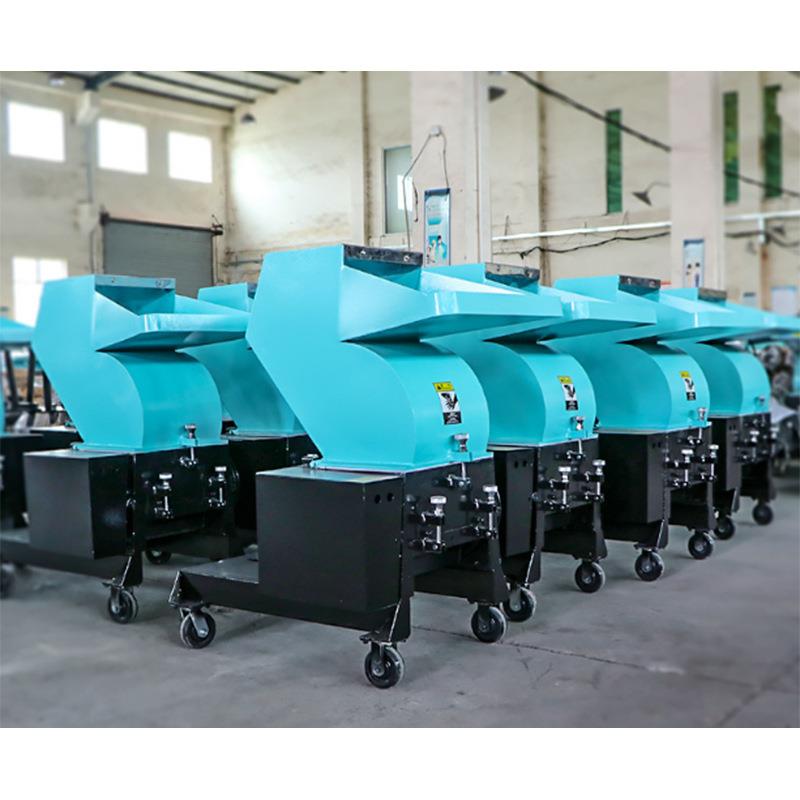 塑料布粉碎机pvc塑料破碎机塑料颗粒粉碎机