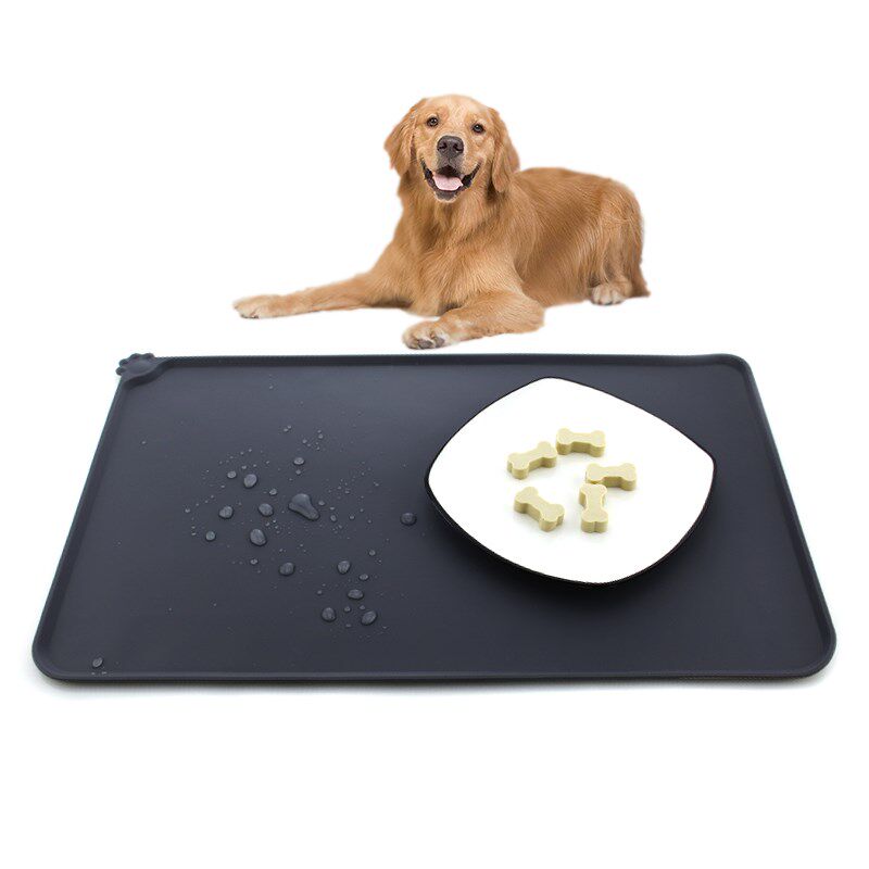 加大号宠物硅胶餐垫防滑防潮防水易清洁猫狗碗垫子耐咬食盆垫防溢
