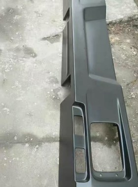 徐工吊车保险杠齐星驾驶保险杠20G25k25k5前保险杠原厂配件