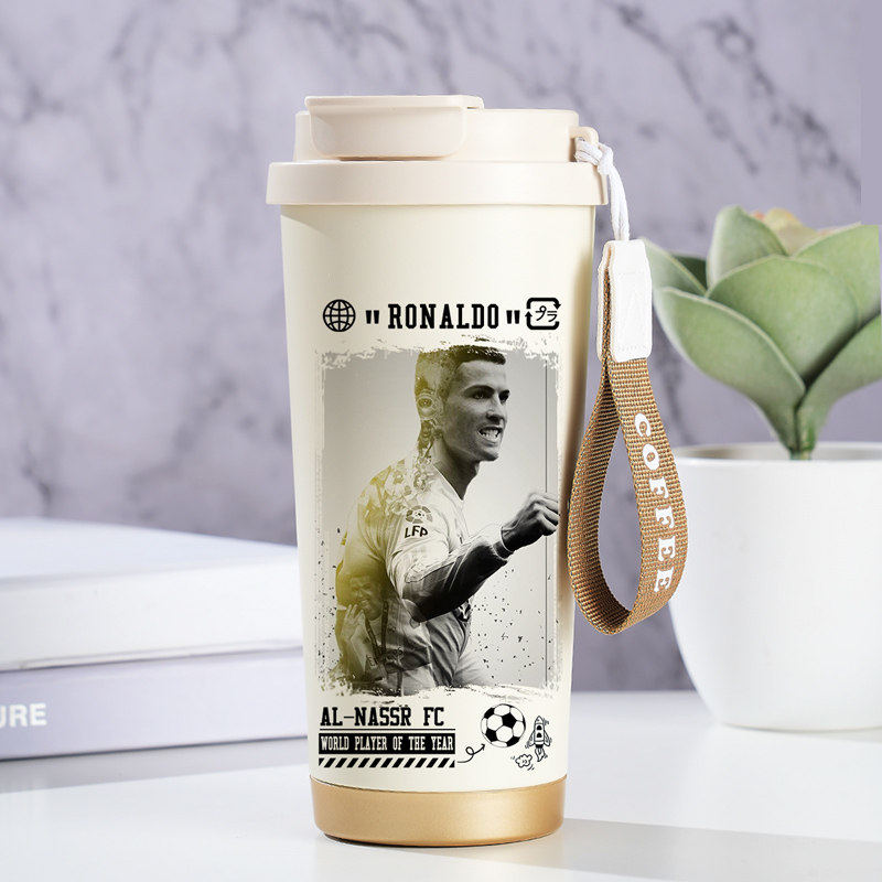 2026新款C罗足球运动水杯便携咖啡保温杯男款316不锈钢带吸管杯子