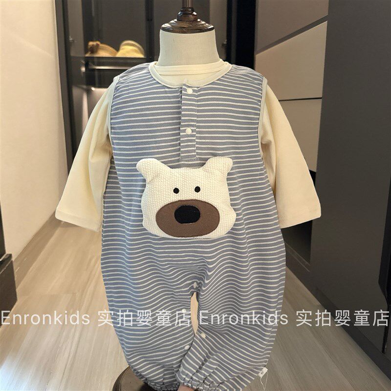 新生婴儿秋装连体衣长袖可爱小月龄男宝宝春装背带T裤两件套外出