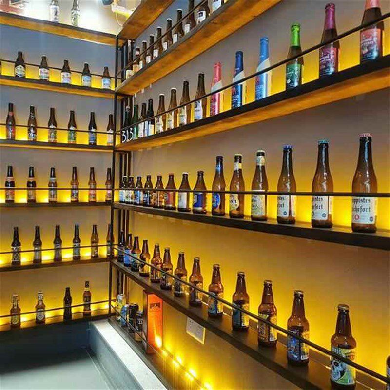 酒吧餐厅铁艺隔断酒架装饰吧台壁挂实木发光红酒啤酒柜置物展示架